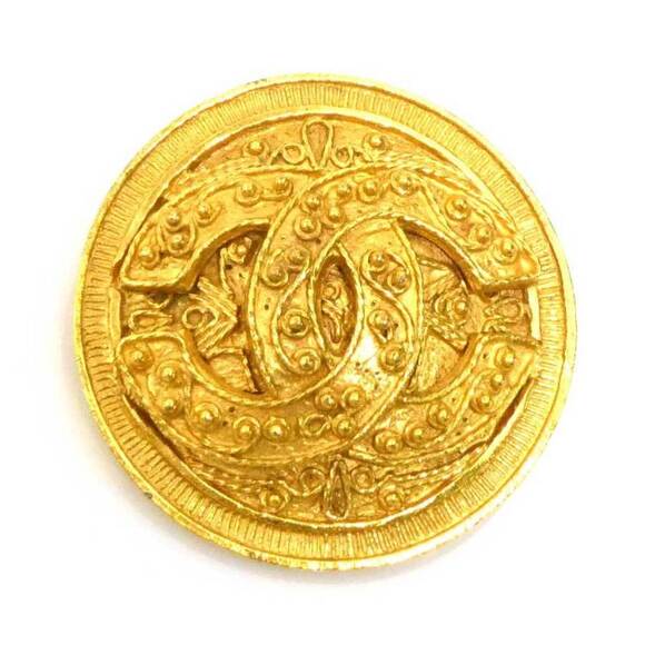 CHANEL Gold Logo Brooch - Picture 1 of 5